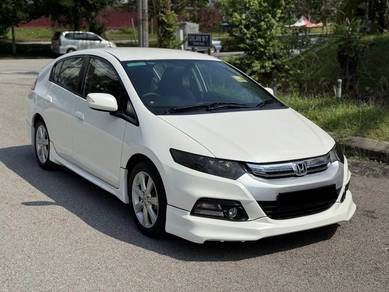 Honda Insight (HYBRID) in Kepong, KUL