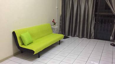 Apartment For Sale in Rainfield Court Apartment