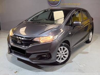 Honda Jazz Hybrid HYBRID in Cheras, KUL