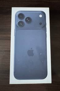 New (Unopened) iPhone 17 Pro Max 256GB