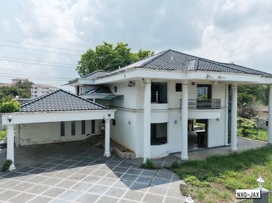 Bungalow House For Sale in Klang,SGR