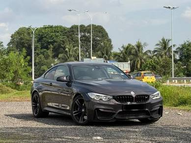 BMW M4 in Masai, JHR