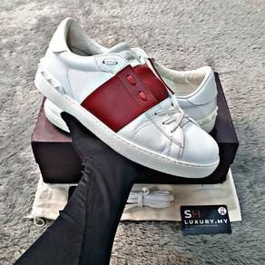 Valentino Garavani Calf Logo Sneakers