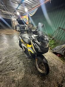 Honda ADV 160
