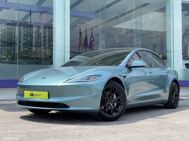 Tesla Model 3 RWD in Chan Sow Lin, KUL