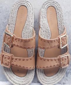 Vincci saiz 7 & Asadi saiz 6 2 rm26