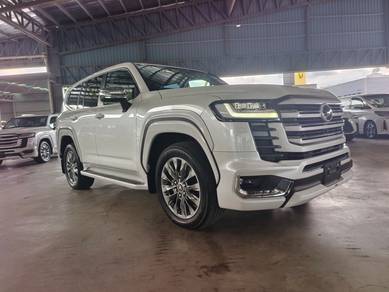 Toyota Land Cruiser ZX in Kayu Ara, SGR