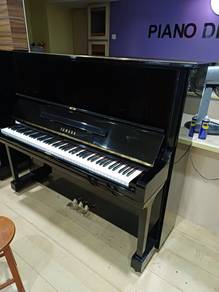 Yamaha u3H piano