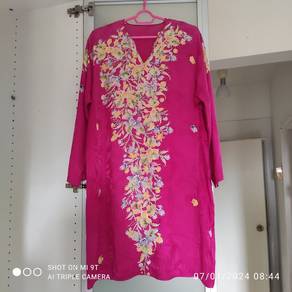 Baju Kurung, Sutera, Batik