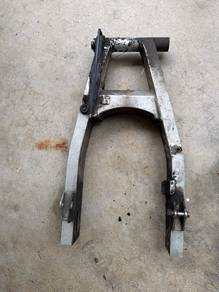 CB400 Swing Arm