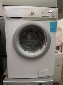 Washer Dryer Electrolux Basuh Kering Dry Combo