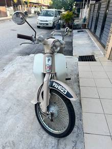 Honda C70