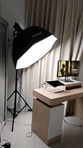 Nanlite FS-60B   Godox Softbox   Stand
