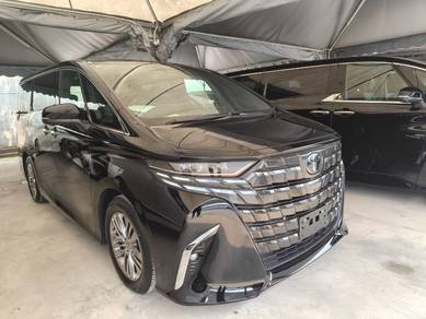 Toyota Alphard Z in Puchong, SGR