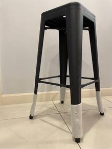 Metal Bar Stool