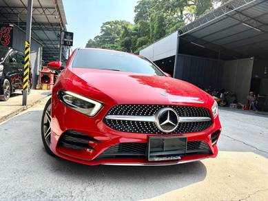 Mercedes Benz A180 180 AMG LINE (CBU) in Salak Selatan, KUL
