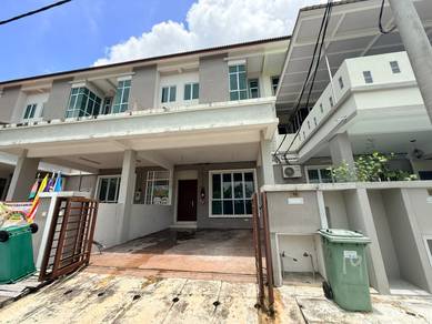 3-storey Terraced House For Sale in Sungai Ara,PNG