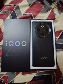 Vivo IQOO Z10 5G 12gb ram