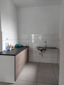 Condominium For Sale in The Holmes 2