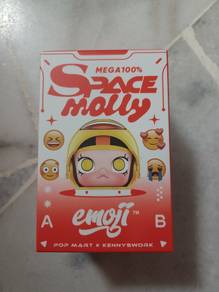 Pop Mart Space Molly