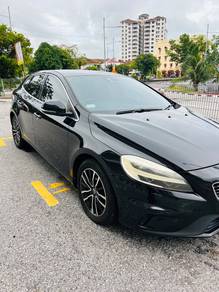 Volvo V40 T4 in Georgetown, PNG