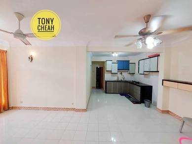 Apartment For Sale in Tanjung Court