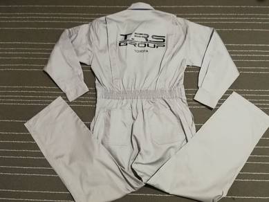 Toyota T R S GROUP X three monkey coverall M w28-3