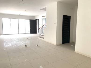 2.5-storey Terraced House For Sale in Rawang,SGR