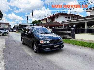 2000 Toyota Ipsum