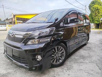 Toyota Vellfire Z GOLDEN EYES in Kajang, SGR