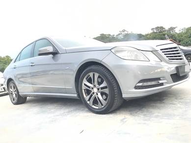 Mercedes Benz E200 200 CGI BlueEFCY AVNTGRDE(CKD) in Muar, JHR