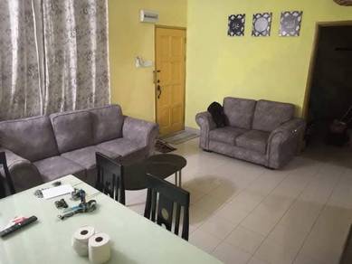 Flat For Rent in Taman Merbau Indah