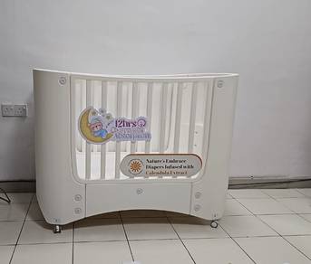 Baby crib / katil bayi