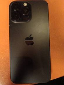 Iphone 15 pro max (condition like new)