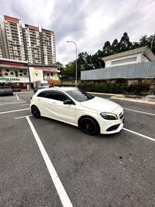 Mercedes Benz A180 180 AMG TURBO (CBU) in Kajang, SGR