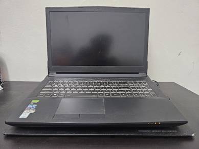 Commandos Cabine 5 Gaming Laptop