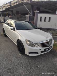 Mercedes Benz E250 250 CGI BlueEFCY AVNTGRDE(CKD) in Tapah, PRK