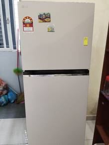 Very leas used fridge good price