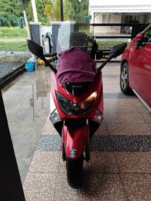 Yamaha NMAX