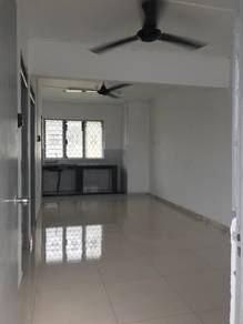 Flat For Rent in Flat Taman Ungku Tun Aminah