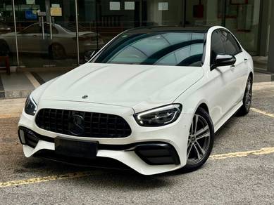 Mercedes Benz E200 200 AVANTGARDE (CKD) in Desa Petaling, KUL