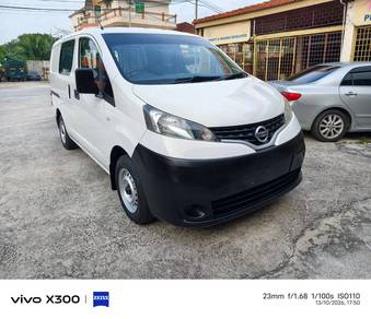 2013 Nissan Nv200
