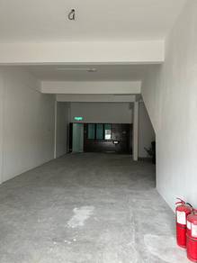 Shop lot For Rent in Damansara Damai,SGR