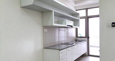 Service Residence For Sale in Shaftsbury Residence