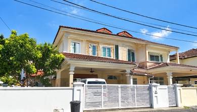 Semi-Detached House For Sale in Balik Pulau,PNG