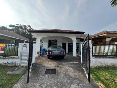 Semi-Detached House For Sale in Sepang,SGR