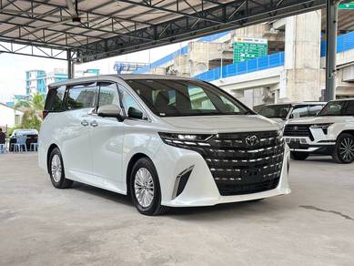 Toyota Alphard HYBRID X in Desa ParkCity, KUL