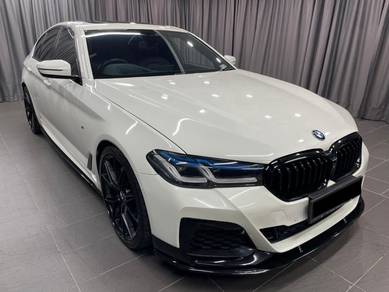 BMW 530i 30i M-SPORT in Petaling Jaya, SGR