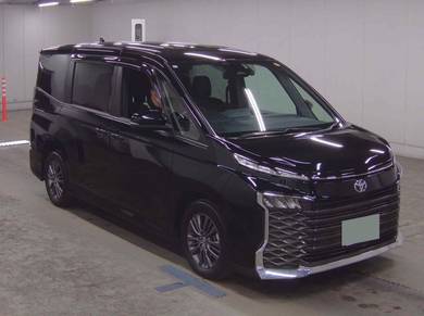 Toyota Voxy S-Z in Kajang, SGR