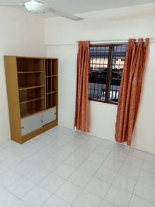 Flat For Sale in Desa Ixora